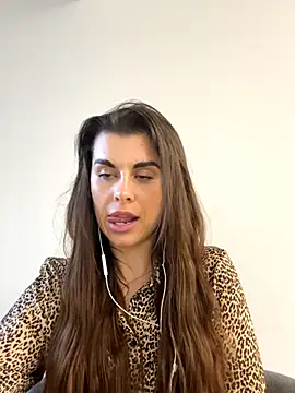 AlitaNova online show from November 13, 2025, 11:53 am