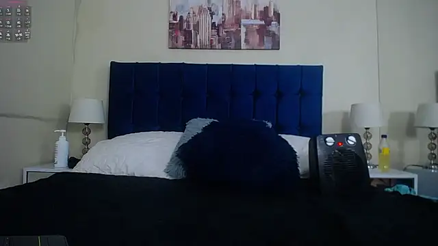 Snapshot of Emma_Foxi chatting on November 21, 2025, 9:46 pm Emma Foxi online show from November 21, 2025, 9:46 pm