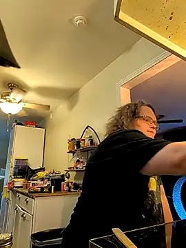 TheMistyPrice online show from October 22, 2025, 10:09 pm