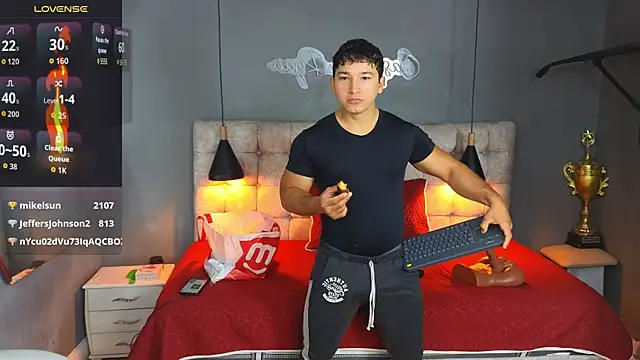 Horny nick18 online show from October 4, 2025, 12:58 pm