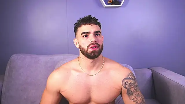 Paul Phoenix online show from October 30, 2025, 7:25 pm