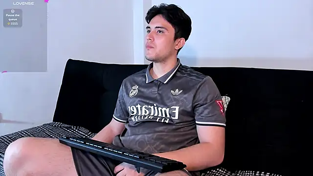 Snapshot of jasonxd9898 chatting on September 21, 2025, 1:07 am jasonxd9898 online show from September 21, 2025, 1:07 am