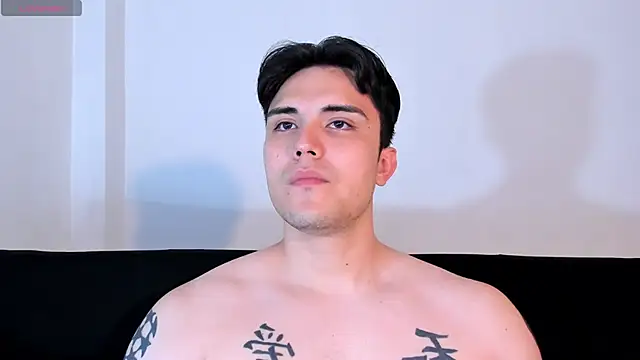 Snapshot of jasonxd9898 chatting on October 9, 2025, 1:03 am jasonxd9898 online show from October 9, 2025, 1:03 am