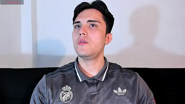 Snapshot of jasonxd9898 chatting on October 12, 2025, 7:02 pm jasonxd9898 online show from October 12, 2025, 7:02 pm