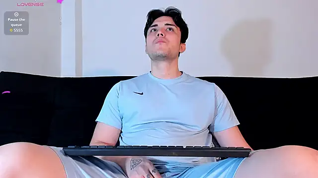 Snapshot of jasonxd9898 chatting on November 6, 2025, 12:55 am jasonxd9898 online show from November 6, 2025, 12:55 am