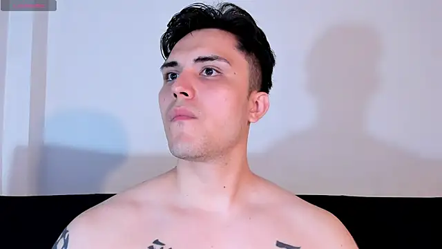 Snapshot of jasonxd9898 chatting on November 11, 2025, 1:27 am jasonxd9898 online show from November 11, 2025, 1:27 am