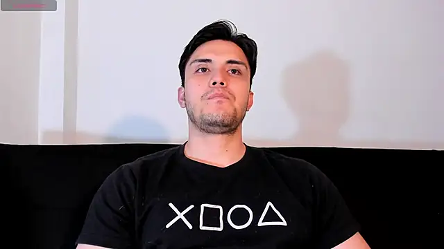 Snapshot of jasonxd9898 chatting on December 1, 2025, 1:10 am jasonxd9898 online show from December 1, 2025, 1:10 am