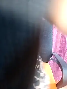 Snapshot of Ishani_Baby chatting on November 2, 2025, 6:38 am Ishani Baby online show from November 2, 2025, 6:38 am