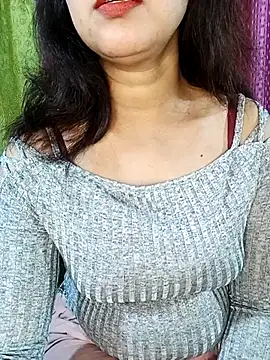 Snapshot of Ishani_Baby chatting on November 11, 2025, 8:14 am Ishani Baby online show from November 11, 2025, 8:14 am