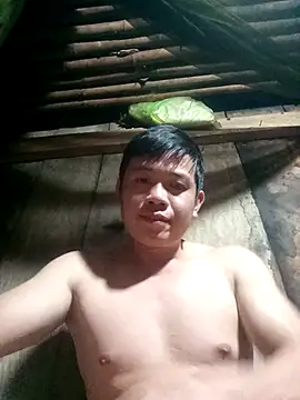 Snapshot of DungLuongg chatting on November 8, 2025, 2:06 pm DungLuongg online show from November 8, 2025, 2:06 pm