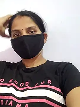 Snapshot of poojam93 chatting on September 28, 2025, 11:37 am poojam93 online show from September 28, 2025, 11:37 am