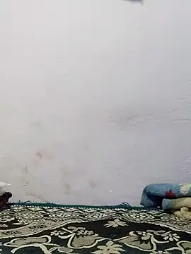 Snapshot of poojam93 chatting on October 17, 2025, 1:35 pm poojam93 online show from October 17, 2025, 1:35 pm