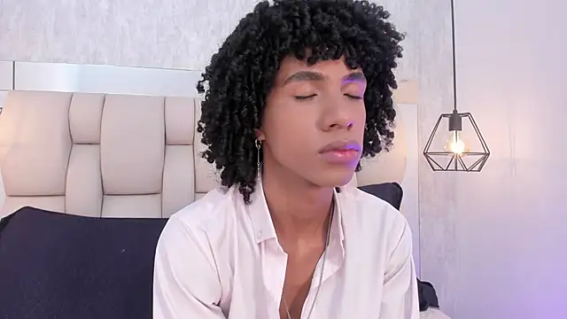 Snapshot of Johan_gz_ chatting on September 11, 2025, 11:54 am Johan gz online show from September 11, 2025, 11:54 am