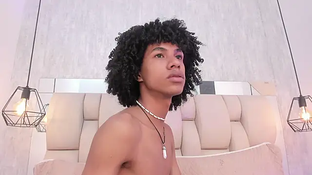 Snapshot of Johan_gz_ chatting on September 20, 2025, 11:44 am Johan gz online show from September 20, 2025, 11:44 am