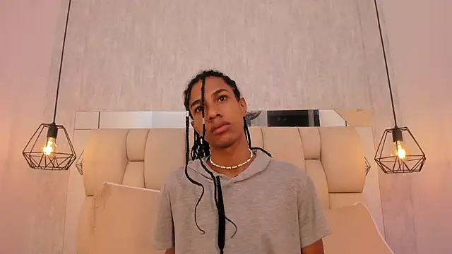 Snapshot of Johan_gz_ chatting on October 1, 2025, 11:38 am Johan gz online show from October 1, 2025, 11:38 am