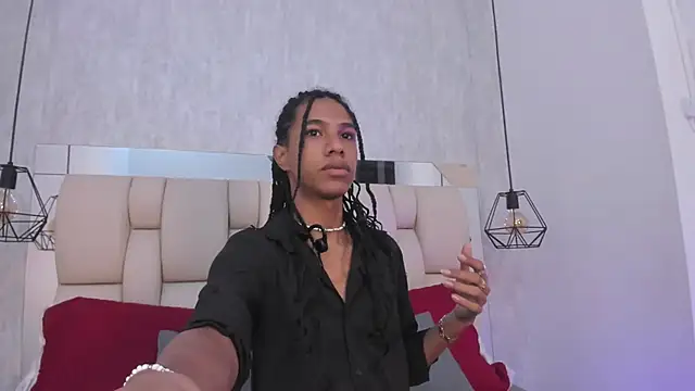 Snapshot of Johan_gz_ chatting on October 2, 2025, 11:39 am Johan gz online show from October 2, 2025, 11:39 am