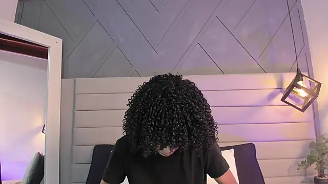 Snapshot of Johan_gz_ chatting on November 8, 2025, 11:32 am Johan gz online show from November 8, 2025, 11:32 am