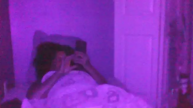 Snapshot of sarahkat86 chatting on October 24, 2025, 1:18 pm sarahkat86 online show from October 24, 2025, 1:18 pm