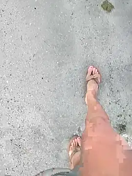 Snapshot of sarahkat86 chatting on November 7, 2025, 6:08 pm sarahkat86 online show from November 7, 2025, 6:08 pm