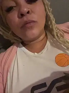 Snapshot of sakunaKawama1111 chatting on November 17, 2025, 1:17 pm sakunaKawama1111 online show from November 17, 2025, 1:17 pm