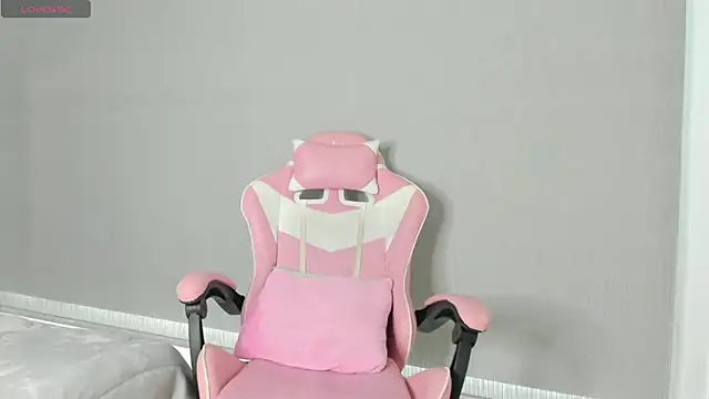 Snapshot of kendal_hot01 chatting on November 24, 2025, 6:07 pm kendal hot01 online show from November 24, 2025, 6:07 pm