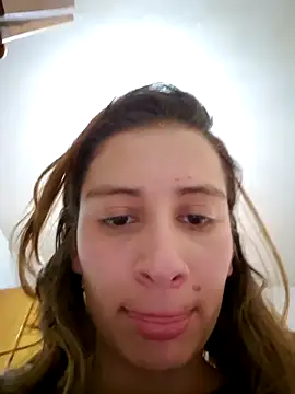 aytanna torrez online show from November 12, 2025, 5:02 pm