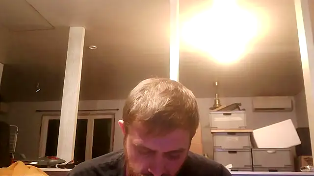 Bikerhot883hd online show from October 31, 2025, 8:32 pm