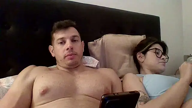 luca23millo90 online show from October 23, 2025, 4:01 am