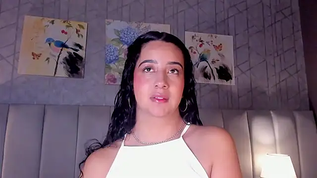 Snapshot of BellaSwwan chatting on October 2, 2025, 1:18 pm BellaSwwan online show from October 2, 2025, 1:18 pm