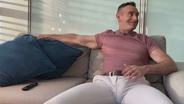 Snapshot of TheDonnyBasilisk chatting on November 25, 2025, 10:43 pm TheDonnyBasilisk online show from November 25, 2025, 10:43 pm