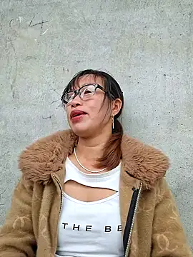 Snapshot of ngocngoc_cute chatting on October 1, 2025, 1:11 am ngocngoc cute online show from October 1, 2025, 1:11 am