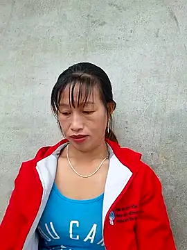 Snapshot of ngocngoc_cute chatting on October 4, 2025, 12:52 am ngocngoc cute online show from October 4, 2025, 12:52 am