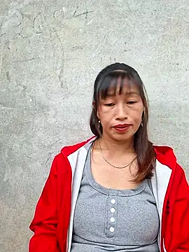 Snapshot of ngocngoc_cute chatting on October 16, 2025, 8:04 am ngocngoc cute online show from October 16, 2025, 8:04 am