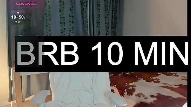 Snapshot of Vanellopes chatting on November 25, 2025, 1:44 pm Vanellopes online show from November 25, 2025, 1:44 pm