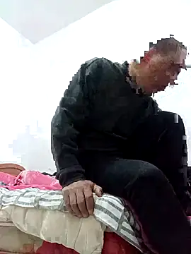 CWQ123 online show from November 27, 2025, 2:19 pm