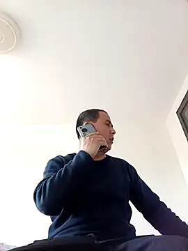 CWQ123 online show from December 2, 2025, 7:57 am