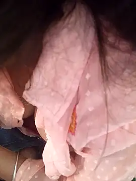 Neha Tyagi online show from October 9, 2025, 4:54 am