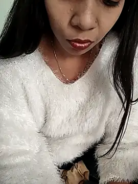 Anjana Lovely online show from November 23, 2025, 5:40 am