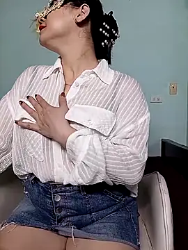 Snapshot of Spa-LinhLinh chatting on September 28, 2025, 7:52 pm Spa-LinhLinh online show from September 28, 2025, 7:52 pm