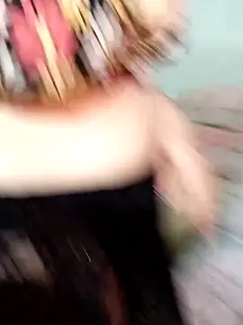 Snapshot of Spa-LinhLinh chatting on November 3, 2025, 6:53 pm Spa-LinhLinh online show from November 3, 2025, 6:53 pm