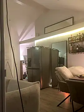 Snapshot of Gipsyboysteve chatting on October 22, 2025, 7:13 pm Gipsyboysteve online show from October 22, 2025, 7:13 pm