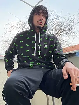 Snapshot of Gipsyboysteve chatting on December 14, 2025, 1:16 pm Gipsyboysteve online show from December 14, 2025, 1:16 pm