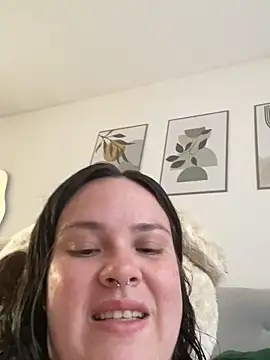 Snapshot of Kendra_Mystika chatting on September 16, 2025, 5:36 pm Kendra Mystika online show from September 16, 2025, 5:36 pm