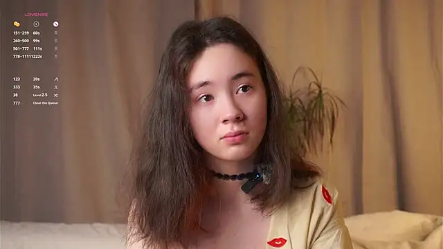 Snapshot of AlbertaClack chatting on December 17, 2025, 12:11 pm AlbertaClack online show from December 17, 2025, 12:11 pm