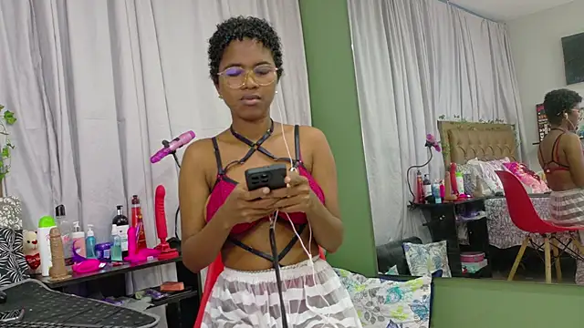 Snapshot of didoelizabeth chatting on October 11, 2025, 1:20 pm didoelizabeth online show from October 11, 2025, 1:20 pm