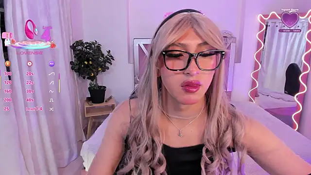 Shinedark tay1 online show from November 7, 2025, 2:55 am