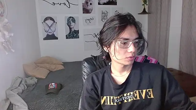 Snapshot of davoxer chatting on November 9, 2025, 3:49 am davoxer online show from November 9, 2025, 3:49 am