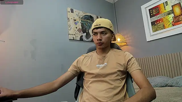 markbowie online show from October 7, 2025, 12:02 pm