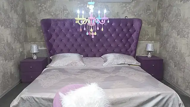 Snapshot of Anna_Kenann chatting on September 29, 2025, 7:02 am Anna Kenann online show from September 29, 2025, 7:02 am