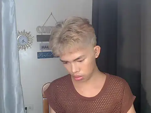 urcumjp online show from November 13, 2025, 11:03 pm